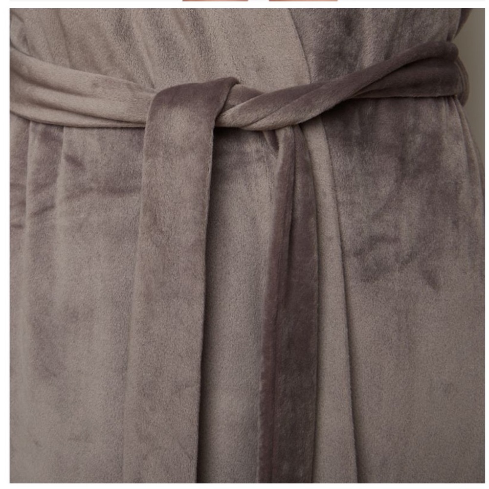 SPLENDID VELOUR ROBE - Picture 3 of 4